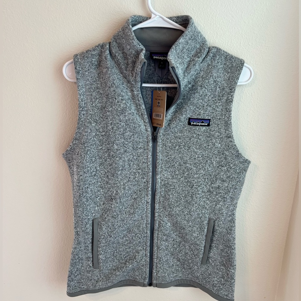NWT women’s Patagonia vest
